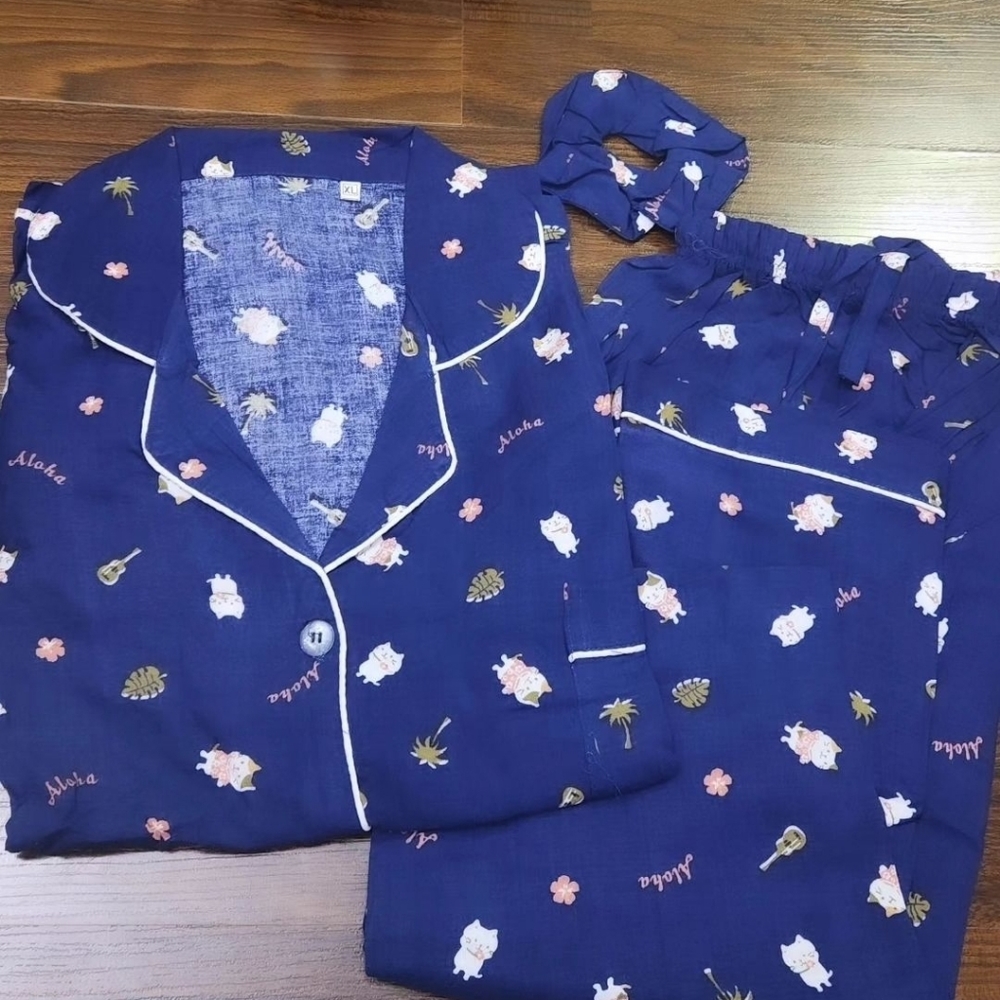 Women Printed Solid Color Pajama Sets/ loungewear Pjs/ night suits